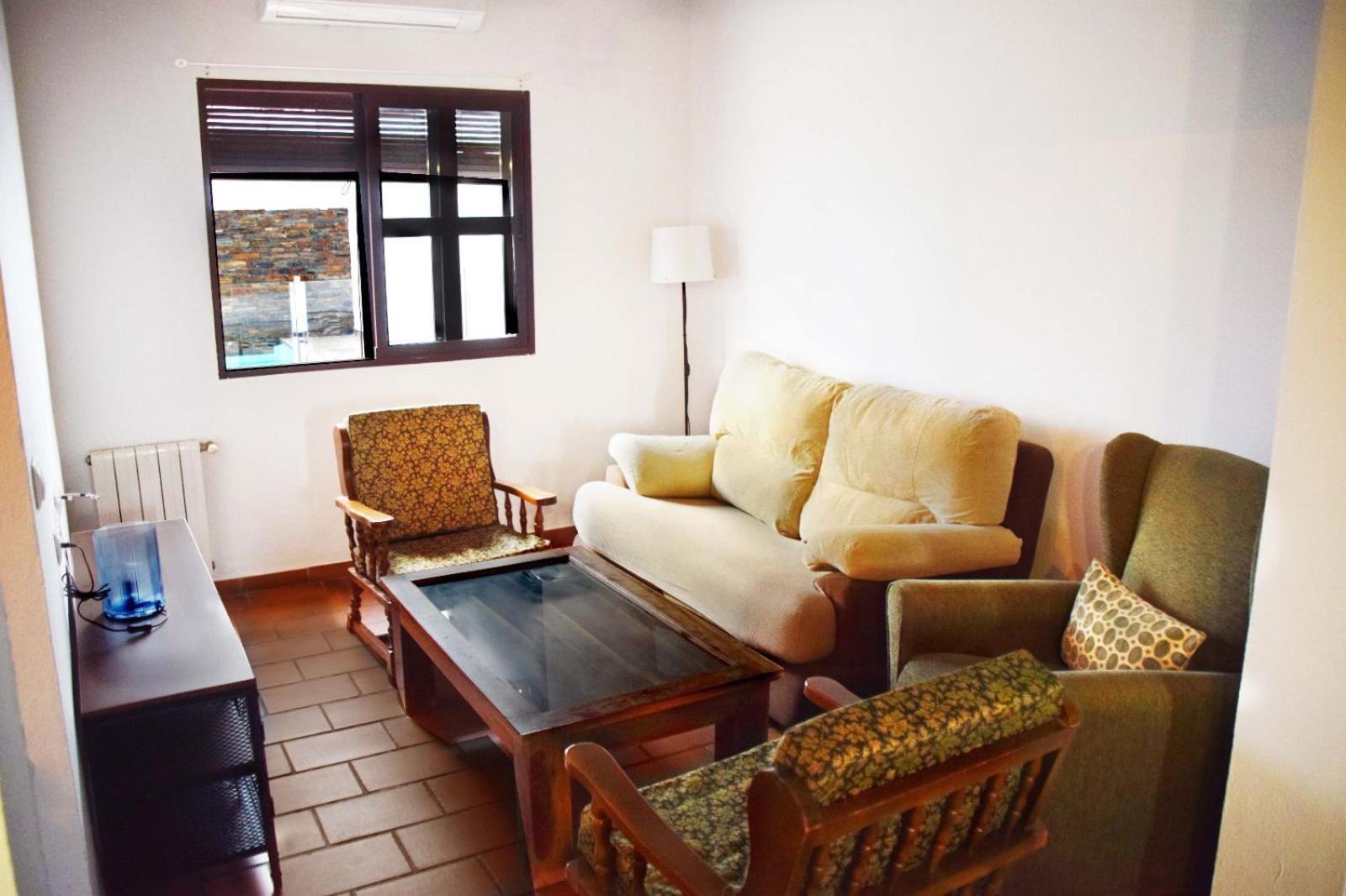 הורנאצ'ולוס Casa Rural Mirasierra מראה חיצוני תמונה